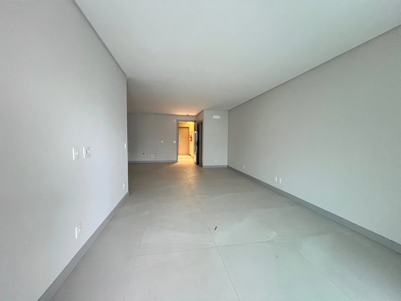 Apartamento a venda no Centro  com 3 suítes e 2 vagas de garagem: 13ª foto da galeria de imagens do imóvel