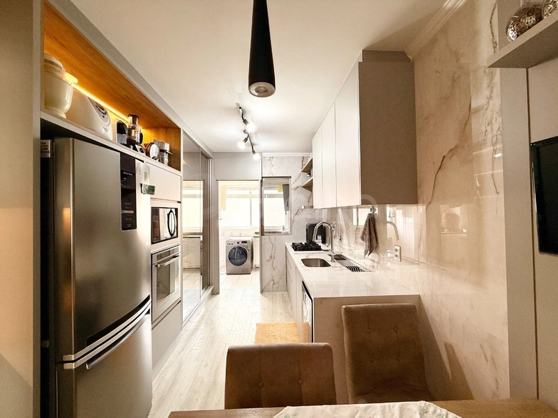 Apartamento no Centro com 4 dormitórios, sendo 1 suíte e 2 vagas 151m²: 14ª foto da galeria de imagens do imóvel