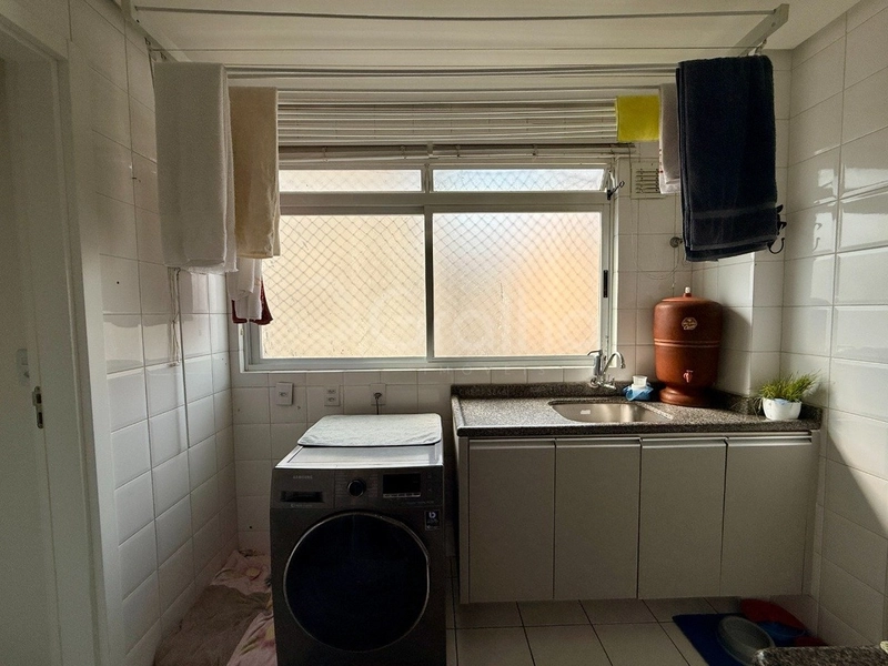 Apartamento no Centro com 4 dormitórios, sendo 1 suíte e 2 vagas 151m²: 15ª foto da galeria de imagens do imóvel