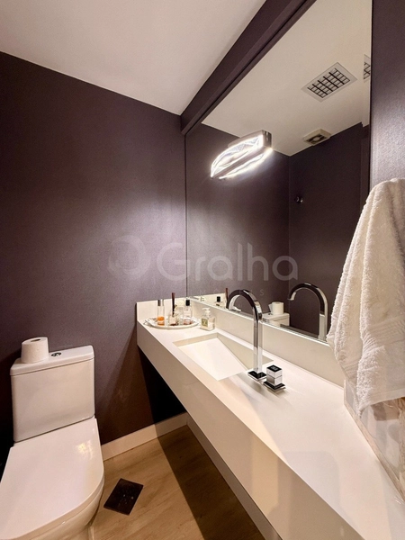 Apartamento no Centro com 4 dormitórios, sendo 1 suíte e 2 vagas 151m²: 16ª foto da galeria de imagens do imóvel