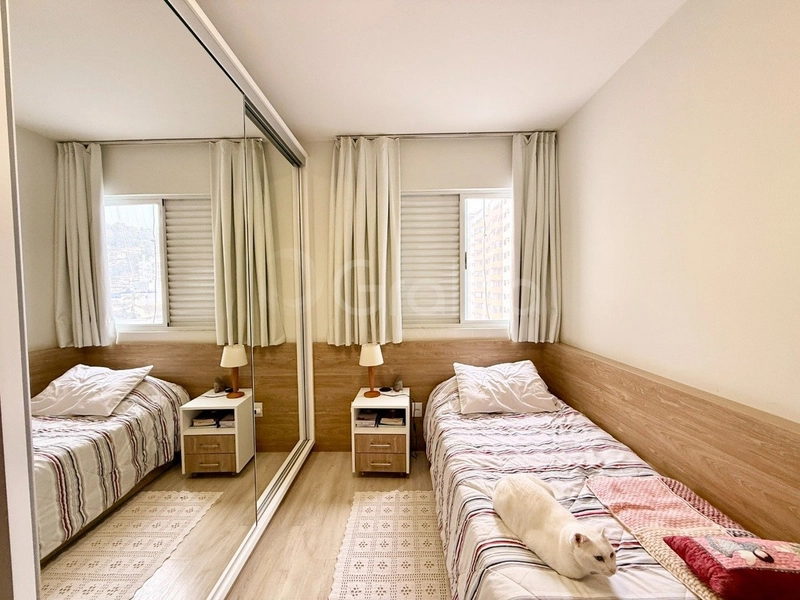 Apartamento no Centro com 4 dormitórios, sendo 1 suíte e 2 vagas 151m²: 28ª foto da galeria de imagens do imóvel
