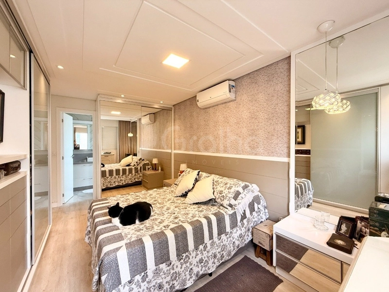 Apartamento no Centro com 4 dormitórios, sendo 1 suíte e 2 vagas 151m²: 19ª foto da galeria de imagens do imóvel