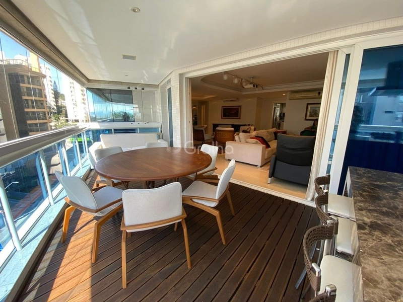 Apartamento na Beira Mar com 3 suítes, sendo 1 suíte master: 2ª foto da galeria de imagens do imóvel