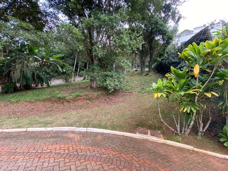 Terreno em condomínio fechado em Cacupé com 662 m²: 2ª foto da galeria de imagens do imóvel