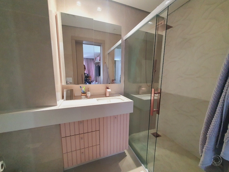 Cobertura no Centro com 4 dormitórios, sendo 4 suíte e 3 vagas - 293m²: 26ª foto da galeria de imagens do imóvel