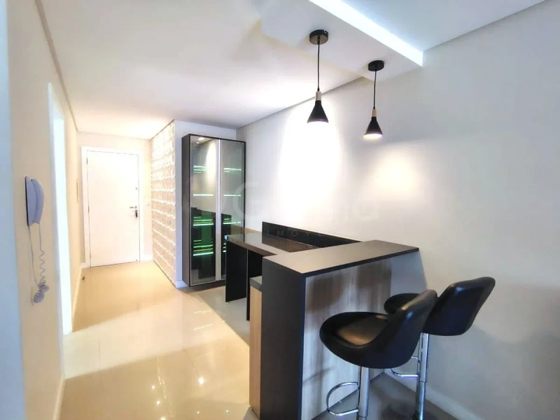 Apartamento no Saco Grande  com 2 dormitórios, sendo 1 suíte e 1 vaga: 3ª foto da galeria de imagens do imóvel