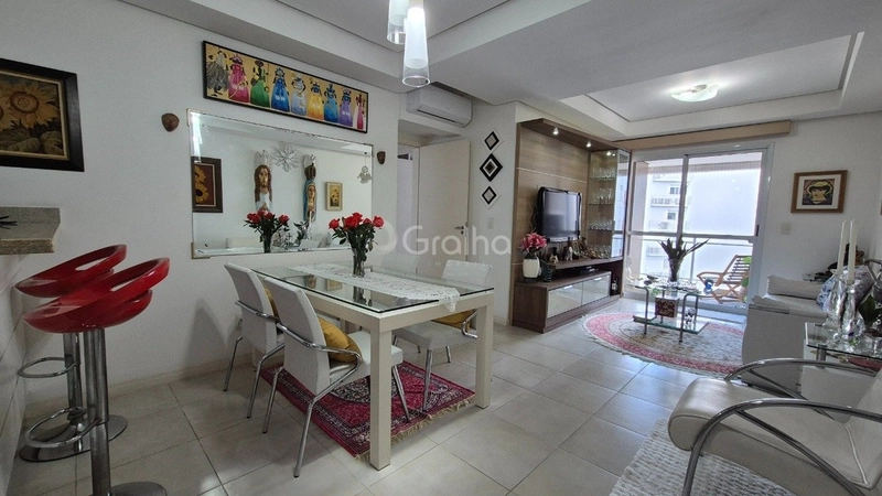 Apartamento no Centro com 2 dormitórios com 1 suítes e 1 vaga 78m²: 1ª foto da galeria de imagens do imóvel