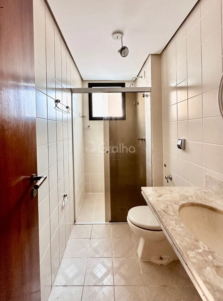 Apartamento no Centro com 4 dormitórios, sendo 1 suíte e 2 vagas: 10ª foto da galeria de imagens do imóvel
