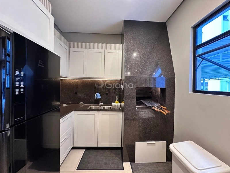 Apartamento no Centro com 4 dormitórios, sendo 1 suíte e 2 vagas: 28ª foto da galeria de imagens do imóvel