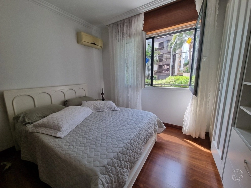 Apartamento na Agronômica com 3 dormitórios, sendo 1 suíte e 2 vagas: 19ª foto da galeria de imagens do imóvel