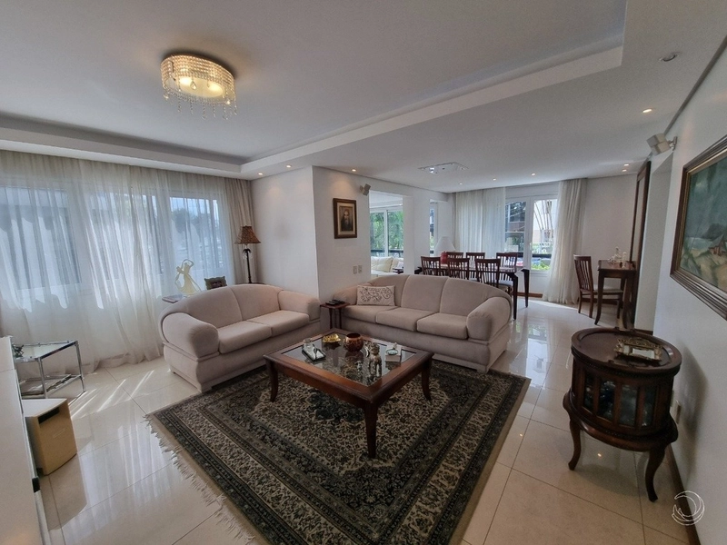 Apartamento na Agronômica com 3 dormitórios, sendo 1 suíte e 2 vagas: 1ª foto da galeria de imagens do imóvel