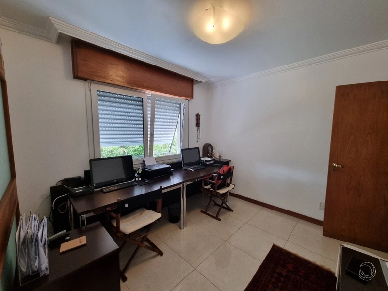 Apartamento na Agronômica com 3 dormitórios, sendo 1 suíte e 2 vagas: 17ª foto da galeria de imagens do imóvel