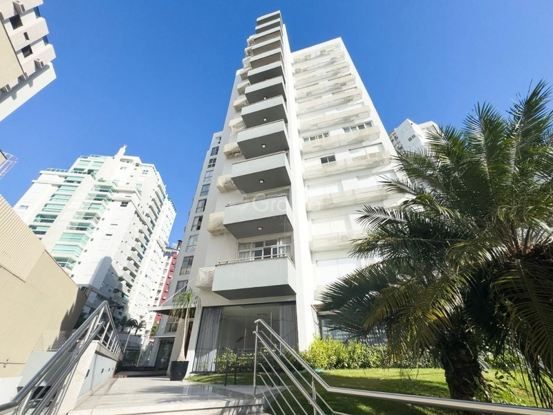 Apartamento na Beira Mar com 3 dormitórios, sendo 1 suítes e 1 vaga: 44ª foto da galeria de imagens do imóvel