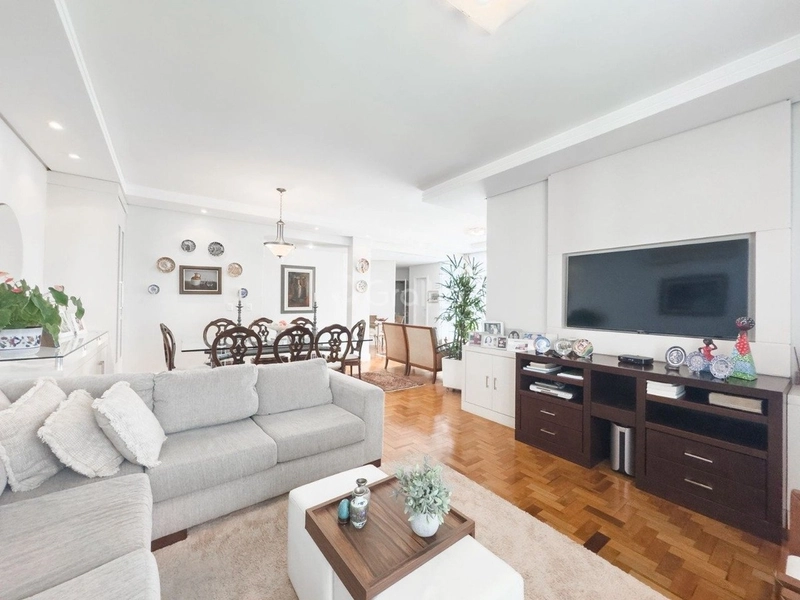 Apartamento na Beira Mar com 3 dormitórios, sendo 1 suítes e 1 vaga: 8ª foto da galeria de imagens do imóvel