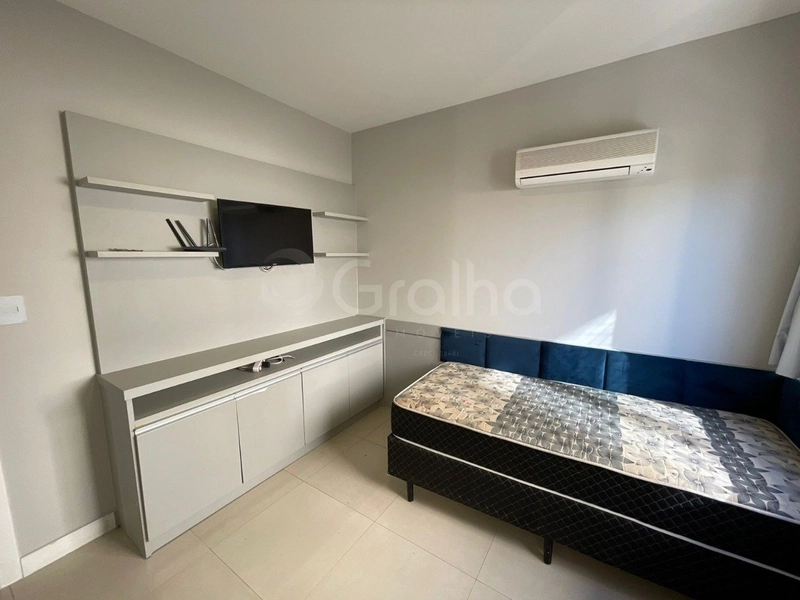 Cobertura em Coqueiros duplex com 3 dormitórios, sendo 1 suíte: 18ª foto da galeria de imagens do imóvel