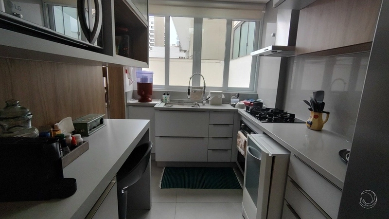 Apartamento Duplex no Centro  com 4 dormitórios 2 suíte e 2 vagas: 12ª foto da galeria de imagens do imóvel