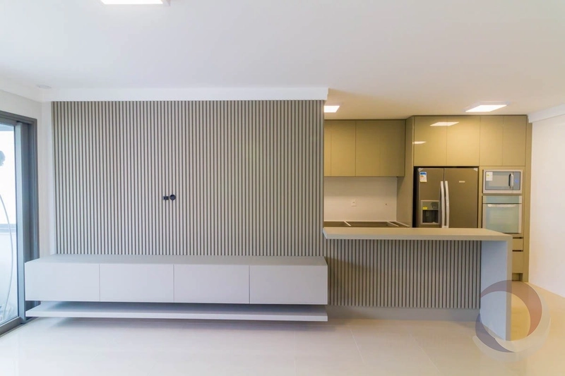 Apartamento na Beira Mar com 3 dormitórios, sendo 3 suítes, 2 vagas: 8ª foto da galeria de imagens do imóvel
