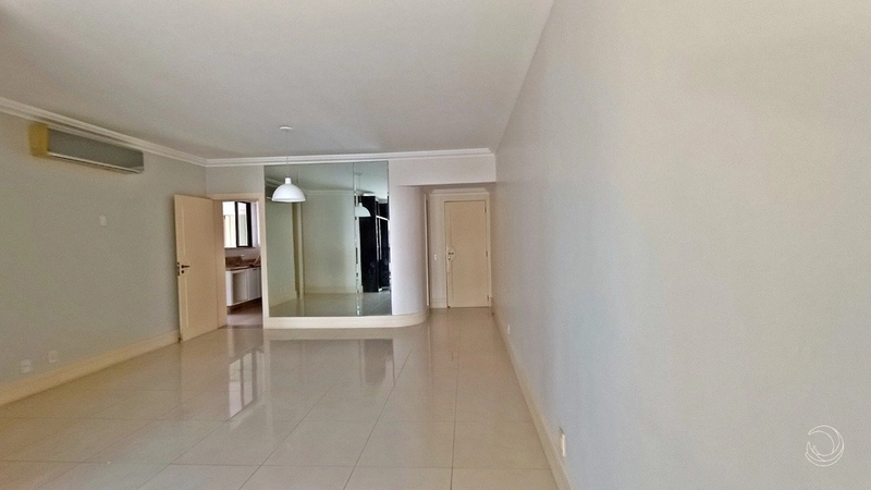 Apartamento no Centro com 04 dormitórios, sendo 01 suítes e 3 vagas: 2ª foto da galeria de imagens do imóvel