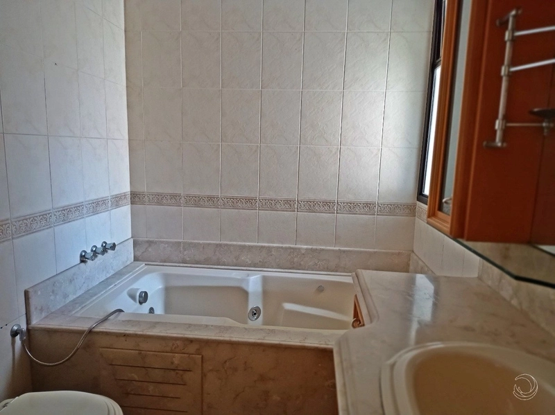 Apartamento no Centro com 04 dormitórios, sendo 01 suítes e 3 vagas: 6ª foto da galeria de imagens do imóvel