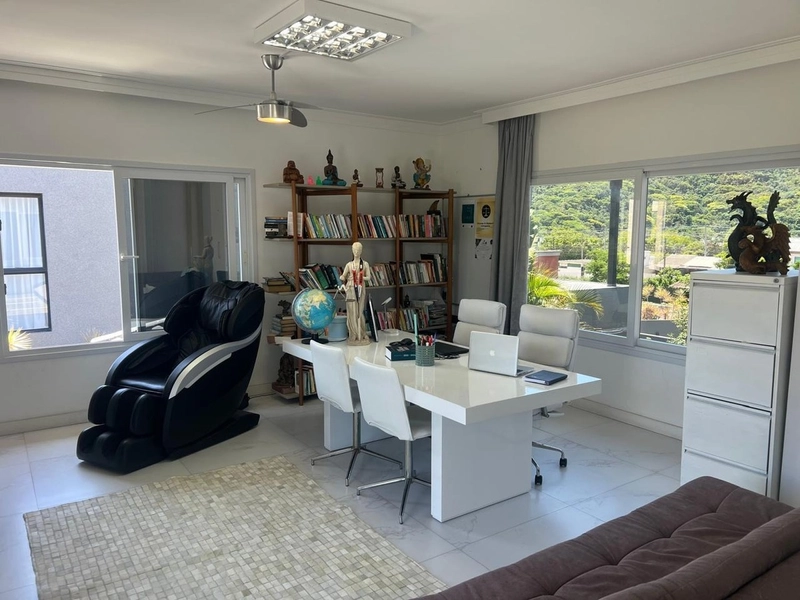 Casa residencial em condomínio fechado com 3 dorm. sendo 1 suíte: 12ª foto da galeria de imagens do imóvel