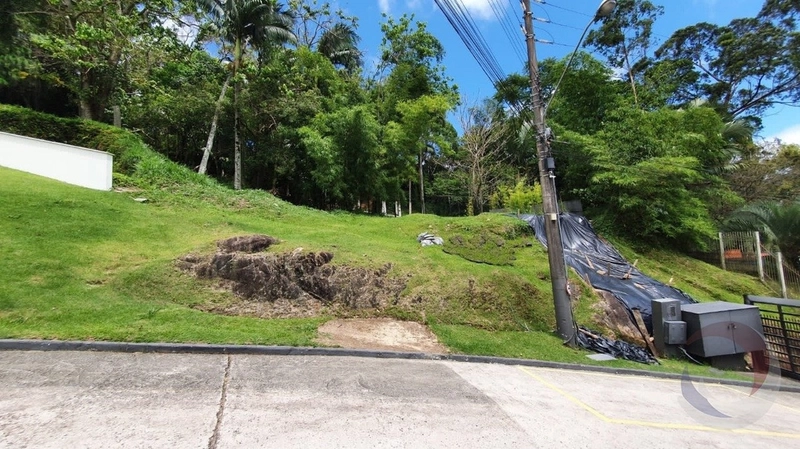 Terreno em condomínio fechado no Itacurubi com 842 m²: 6ª foto da galeria de imagens do imóvel