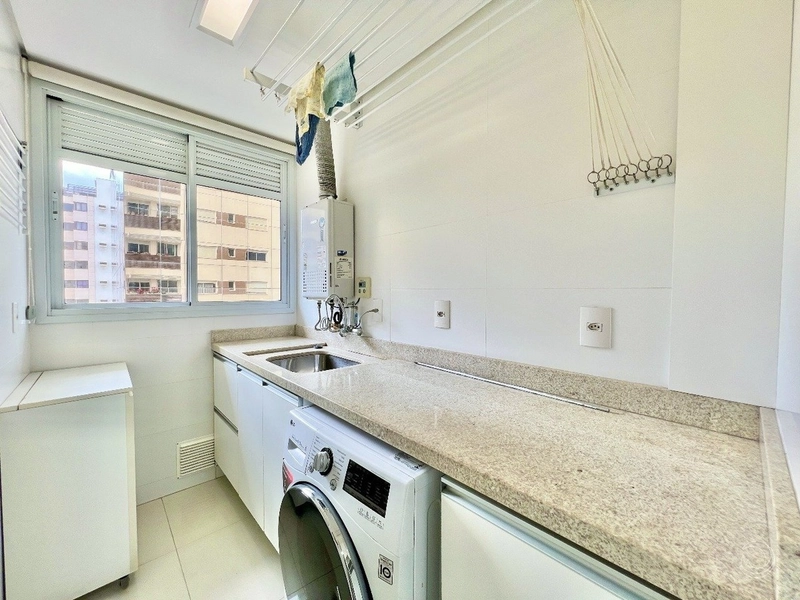 Apartamento no Centro com 3 dormitórios 1 suíte e 3 vagas: 21ª foto da galeria de imagens do imóvel