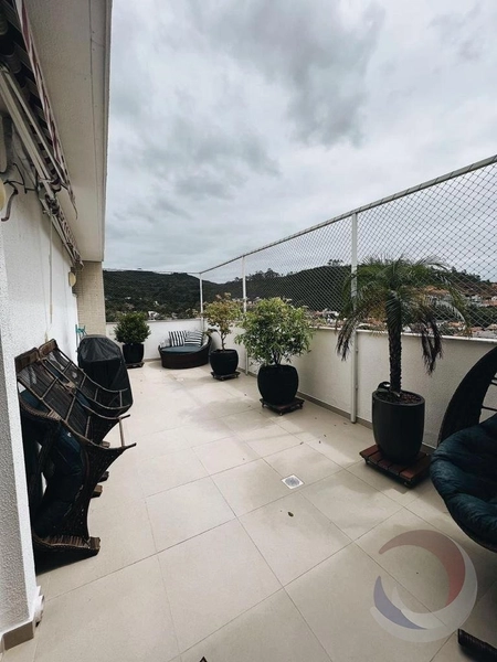 Cobertura no Córrego Grande, com 02 dormitórios 2 suítes 2 vagas 317m²: 5ª foto da galeria de imagens do imóvel