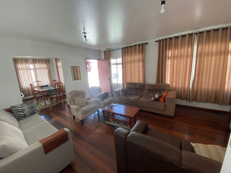 Casa residencial no Pantanal com 4 dormitórios sendo 2 suítes - 272 m²: 2ª foto da galeria de imagens do imóvel