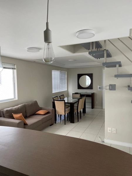 Cobertura Duplex com Terraço no Centro  com 2 dormitórios 1 suíte: 9ª foto da galeria de imagens do imóvel