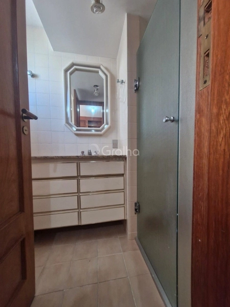 Apartamento na Beira Mar com 4 dormitórios, sendo 2 suítes e 2 vagas: 25ª foto da galeria de imagens do imóvel
