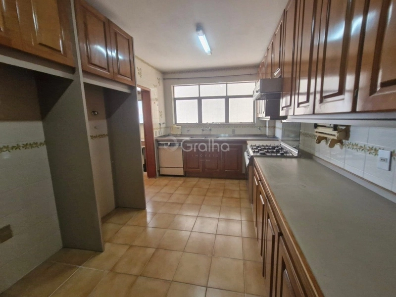 Apartamento na Beira Mar com 4 dormitórios, sendo 2 suítes e 2 vagas: 12ª foto da galeria de imagens do imóvel
