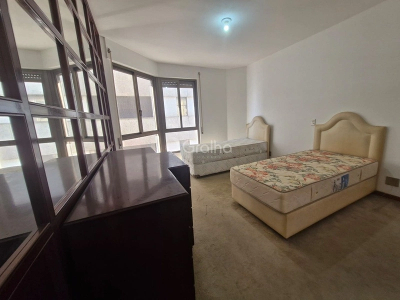 Apartamento na Beira Mar com 4 dormitórios, sendo 2 suítes e 2 vagas: 35ª foto da galeria de imagens do imóvel