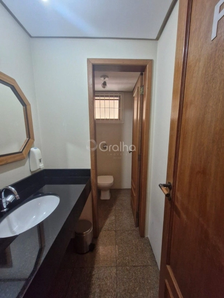 Apartamento na Beira Mar com 4 dormitórios, sendo 2 suítes e 2 vagas: 27ª foto da galeria de imagens do imóvel