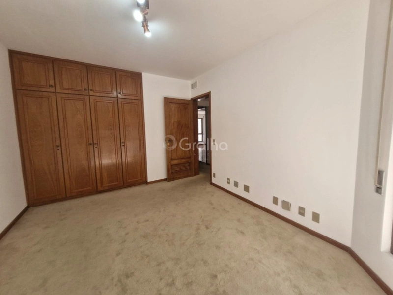 Apartamento na Beira Mar com 4 dormitórios, sendo 2 suítes e 2 vagas: 34ª foto da galeria de imagens do imóvel