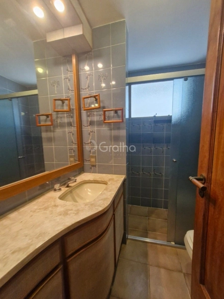 Apartamento na Beira Mar com 4 dormitórios, sendo 2 suítes e 2 vagas: 31ª foto da galeria de imagens do imóvel