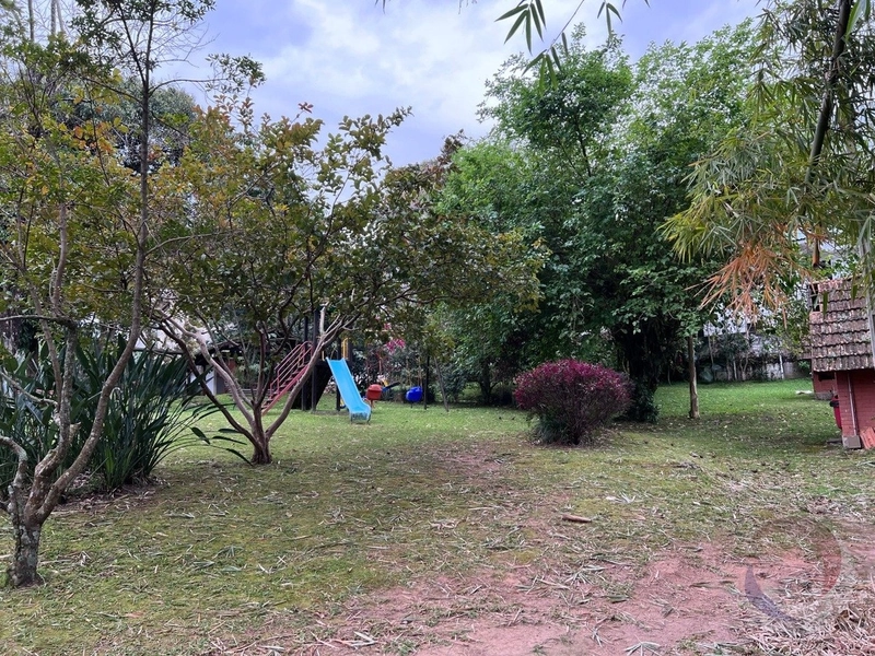 Casa Residencial com 5 dormitórios, sendo 1 suíte: 25ª foto da galeria de imagens do imóvel