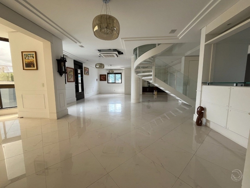 Cobertura Duplex no centro com 4 dormitórios 3 suítes e 3 vagas: 2ª foto da galeria de imagens do imóvel