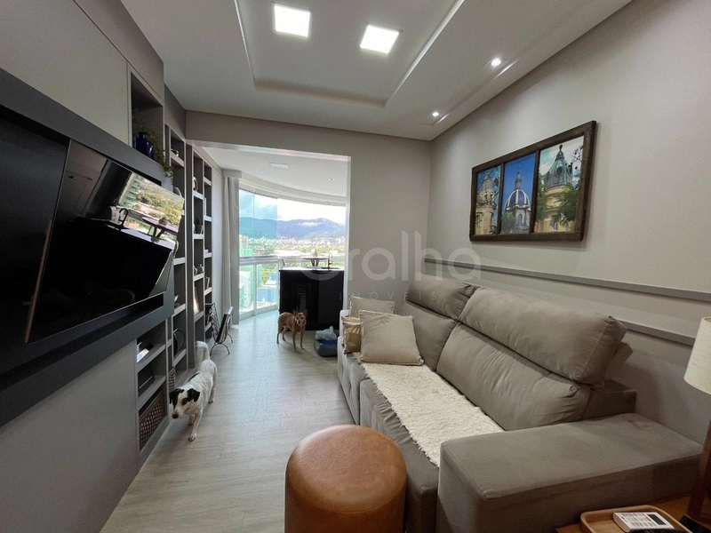 Apartamento no Itacorubi com 2 dormitórios, sendo 1 suíte com 2 vagas: 3ª foto da galeria de imagens do imóvel