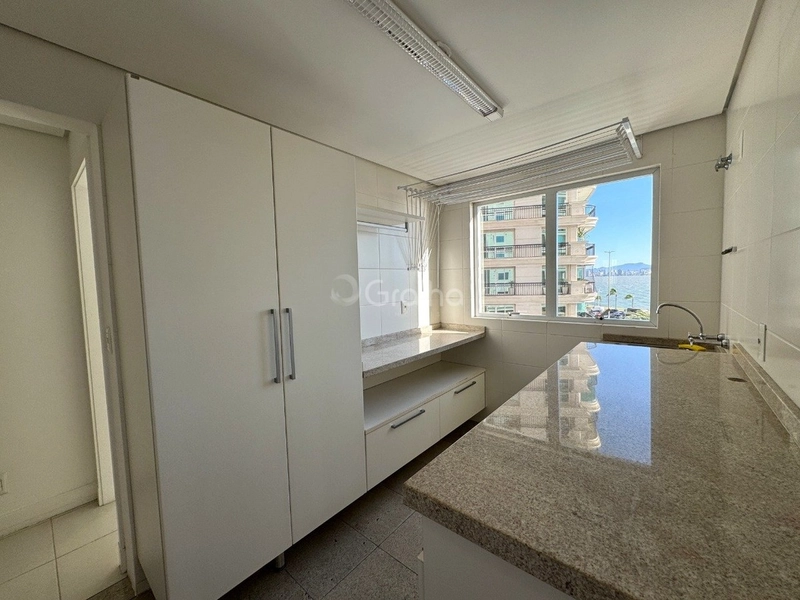 Apartamento na Beira Mar com 4 suítes com closet e hidromassagem 316m²: 26ª foto da galeria de imagens do imóvel