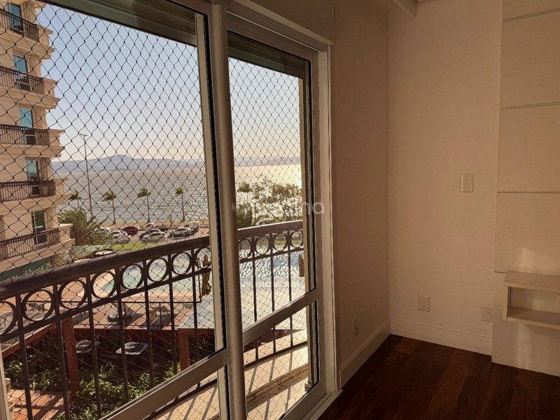Apartamento na Beira Mar com 4 suítes com closet e hidromassagem 316m²: 58ª foto da galeria de imagens do imóvel