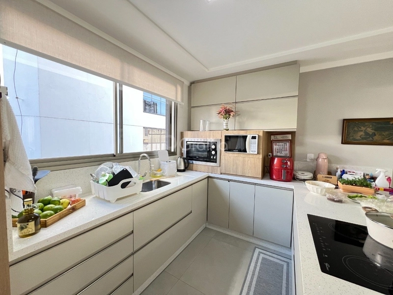 Apartamento no Centro com 3 dormitórios sendo 3 suítes e 2 vagas: 8ª foto da galeria de imagens do imóvel