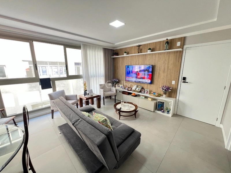 Apartamento no Centro com 3 dormitórios sendo 3 suítes e 2 vagas: 6ª foto da galeria de imagens do imóvel
