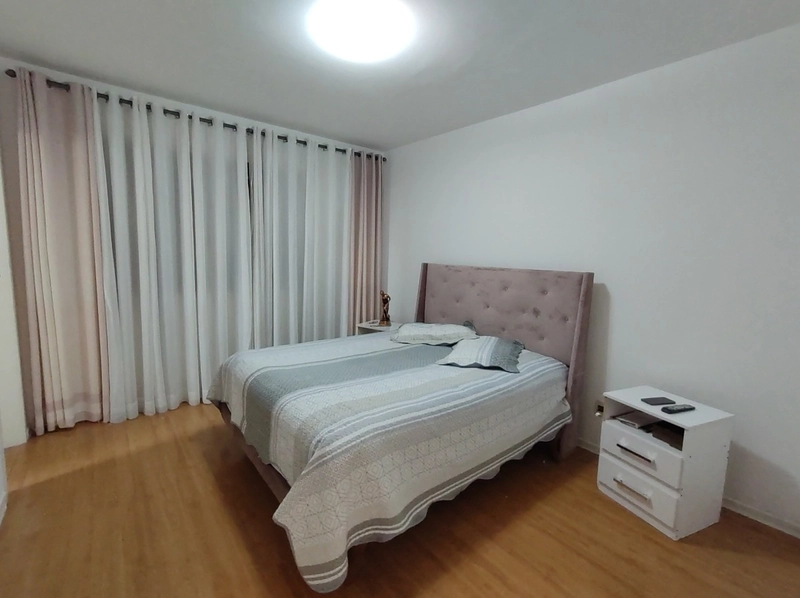 Apartamento em coqueiros com 03 dormitórios, sendo 01 suíte e 1 vaga: 9ª foto da galeria de imagens do imóvel