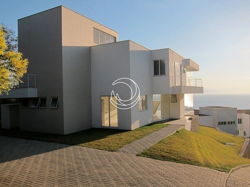 Casa residencial em Cacupe com 3 pavimentos, com 3 suítes 461 m²: 7ª foto da galeria de imagens do imóvel