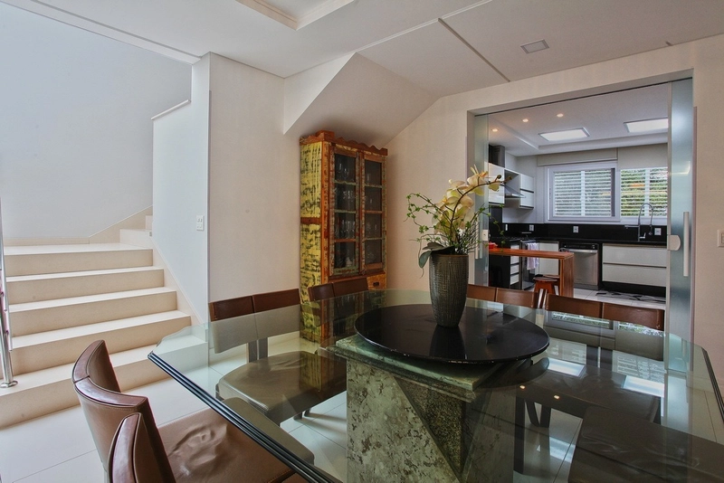 Casa residencial em Jurerê Internacional com 6 suítes e 4 vagas: 46ª foto da galeria de imagens do imóvel
