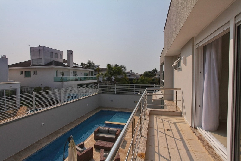 Casa residencial em Jurerê Internacional com 6 suítes e 4 vagas: 18ª foto da galeria de imagens do imóvel