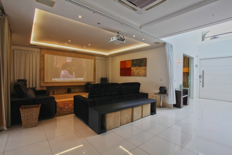 Casa residencial em Jurerê Internacional com 6 suítes e 4 vagas: 45ª foto da galeria de imagens do imóvel