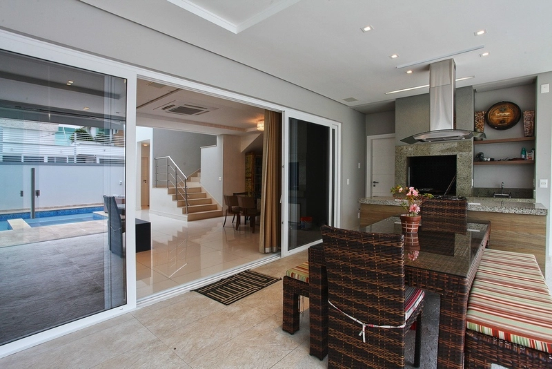 Casa residencial em Jurerê Internacional com 6 suítes e 4 vagas: 33ª foto da galeria de imagens do imóvel