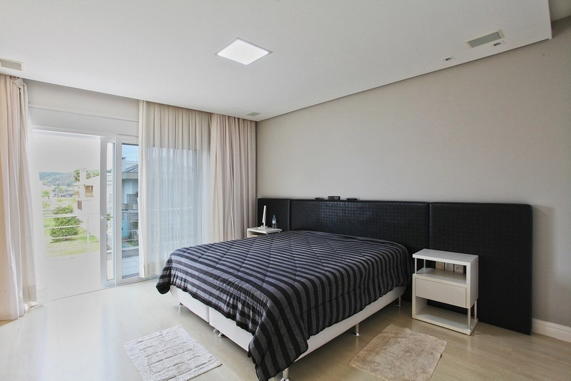 Casa residencial em Jurerê Internacional com 6 suítes e 4 vagas: 27ª foto da galeria de imagens do imóvel