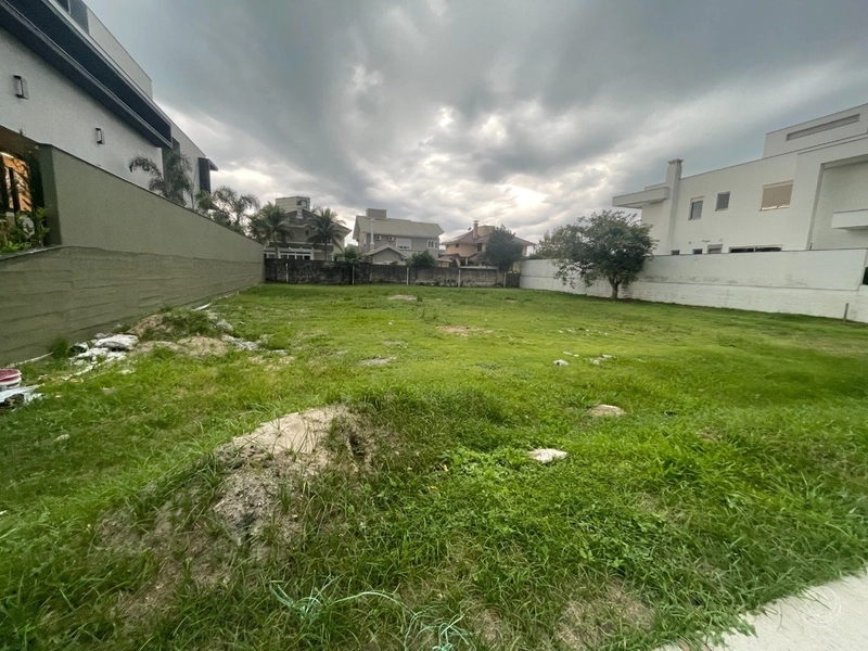 Terreno em Jurerê internacional com 1000 m² em condomínio fechado: 1ª foto da galeria de imagens do imóvel